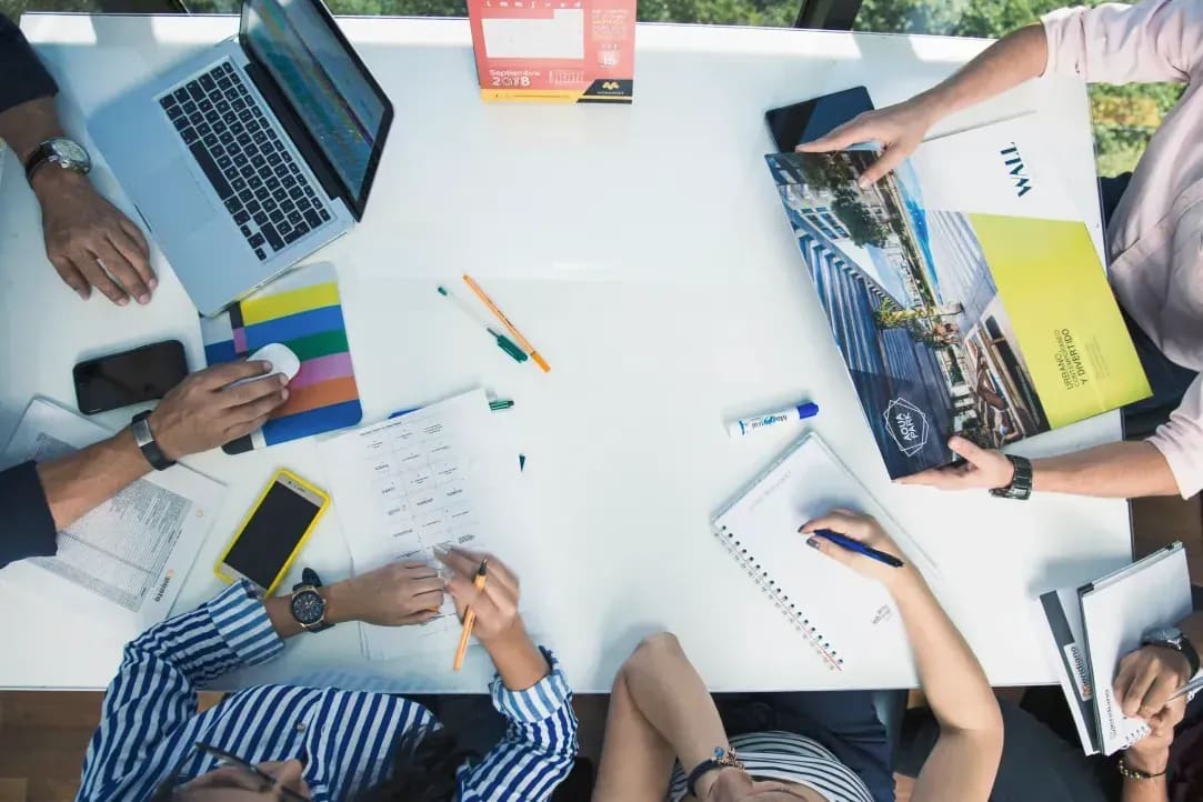 Les tendances créatives à intégrer dans vos campagnes digitales en 2026